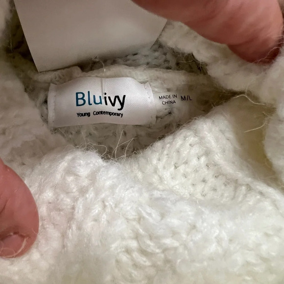 🆕 Blueivy turtle neck sweater SZ M/L - Picture 3 of 4